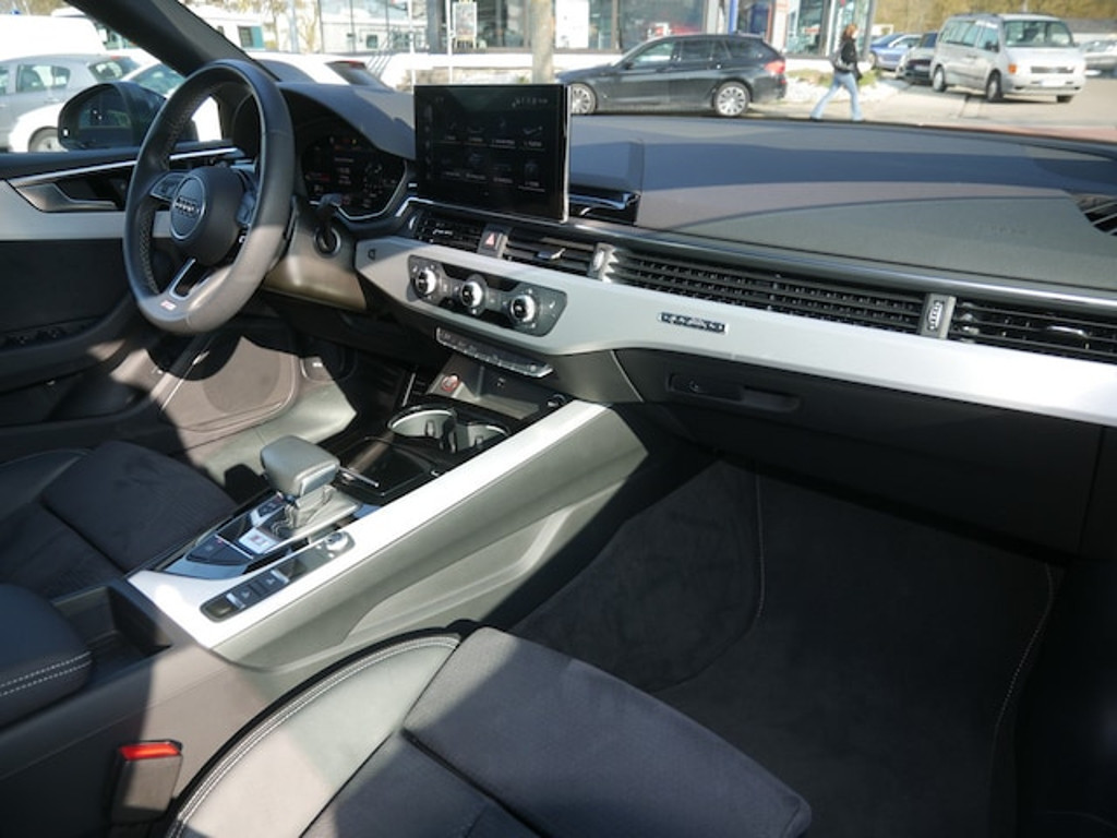 Audi S5