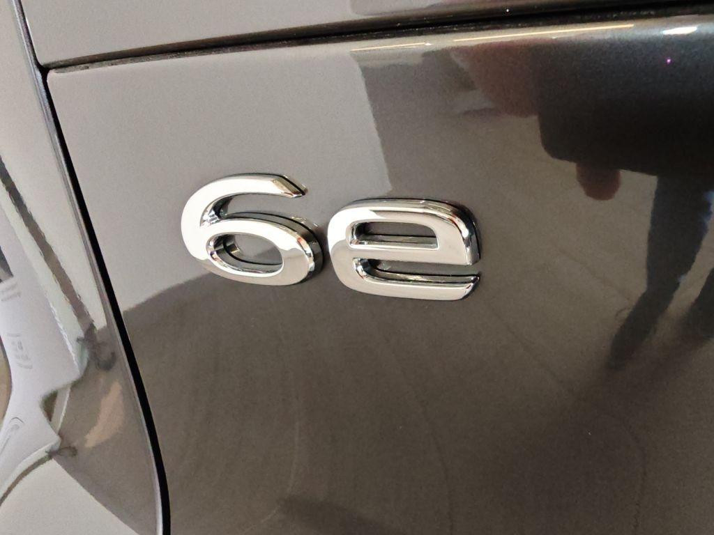 Mazda 6e