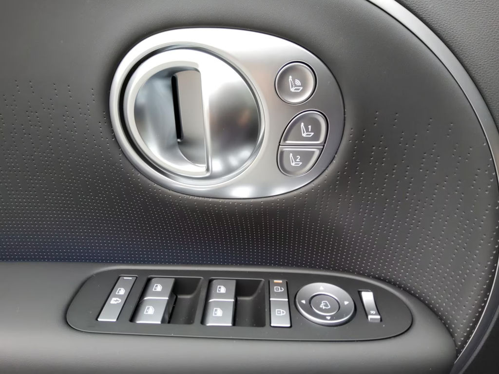 Hyundai IONIQ 9