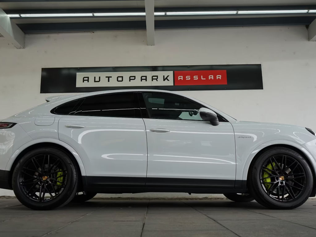 Porsche Cayenne E-Hybrid Coupé