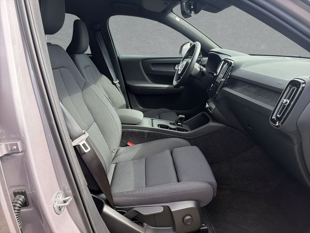 Volvo EX40