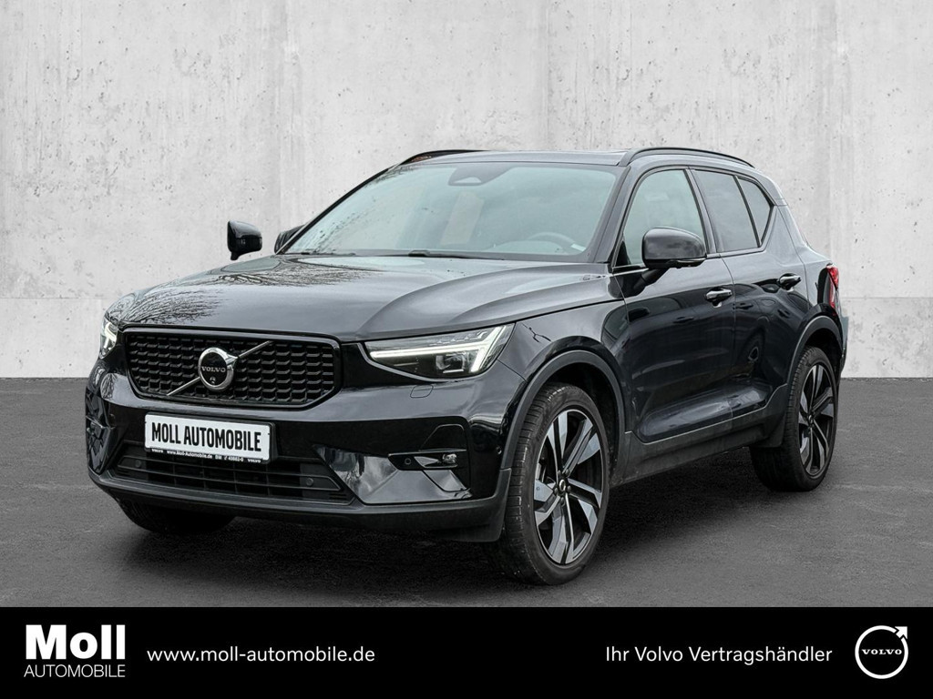 Volvo XC40 Ultimate Dark
