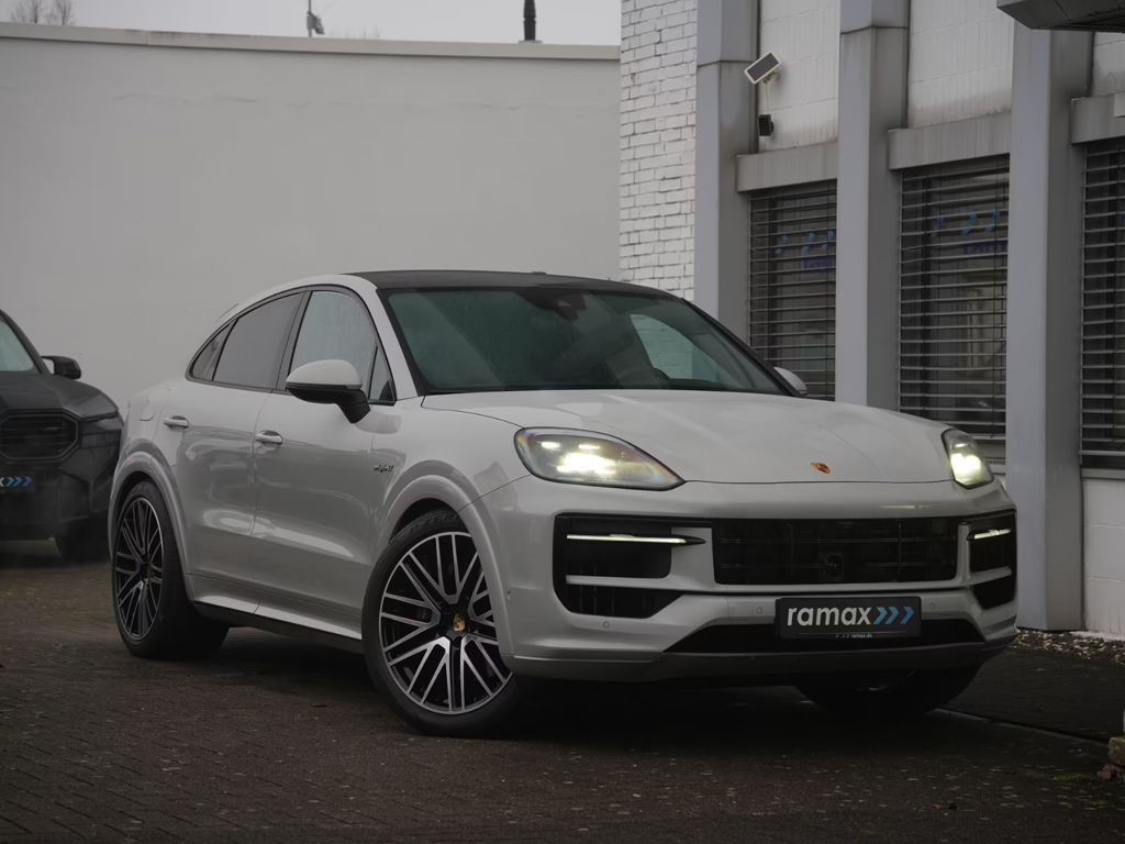 Porsche Cayenne E-Hybrid Coupé