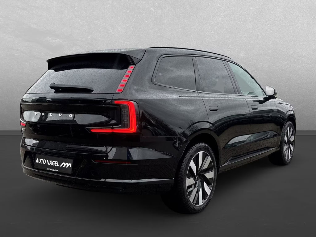 Volvo EX90