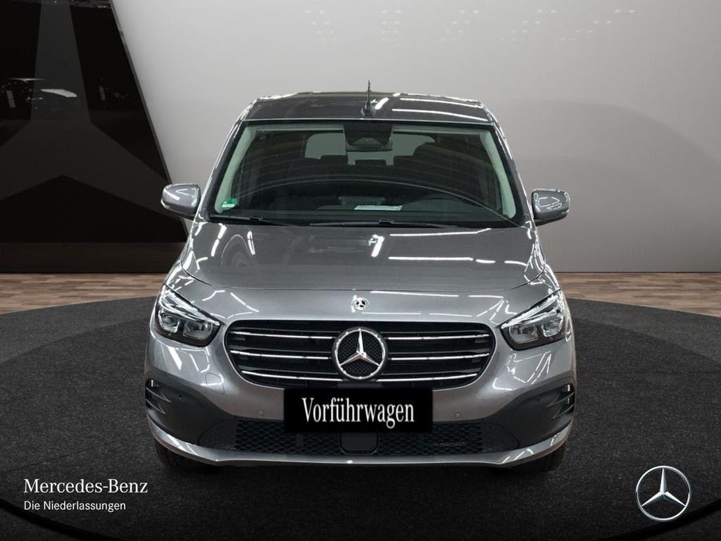 Mercedes-Benz T 180