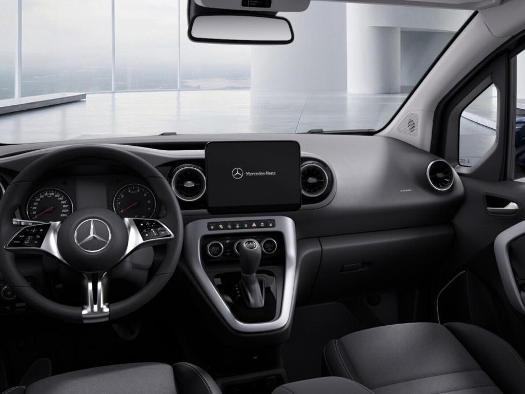 Mercedes-Benz T 180