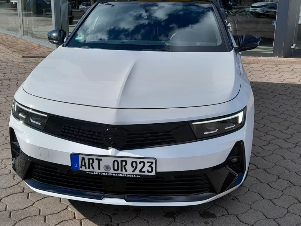 Opel Astra Innovation Hybrid GSe