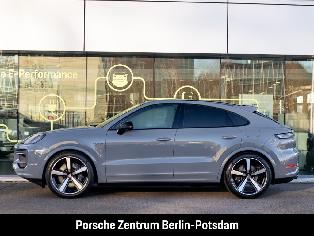 Porsche Cayenne E-Hybrid Coupé Black Edition