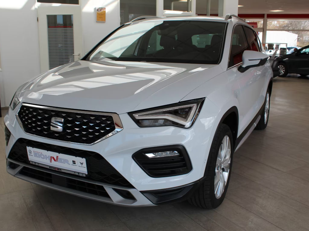 Seat Ateca Xperience Navi LED ACC Top View E-Klappe