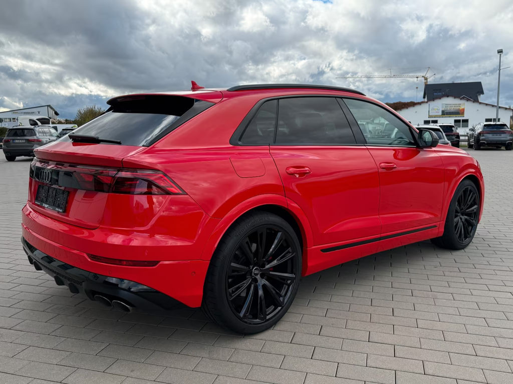 Audi SQ8