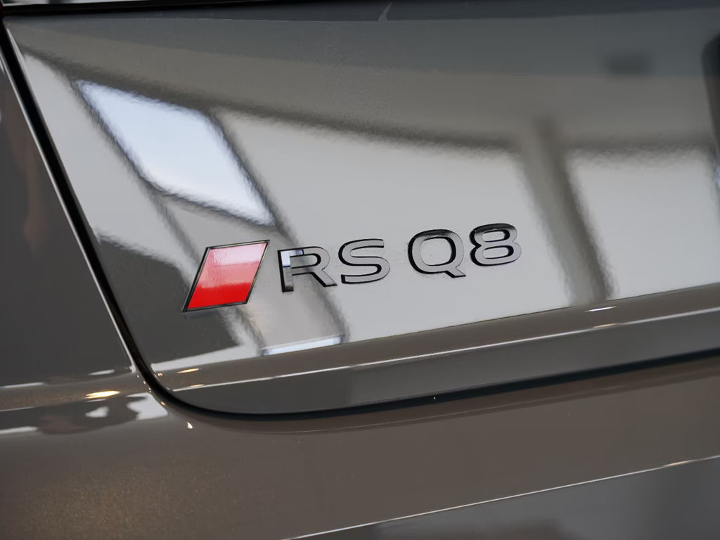 Audi RS Q8