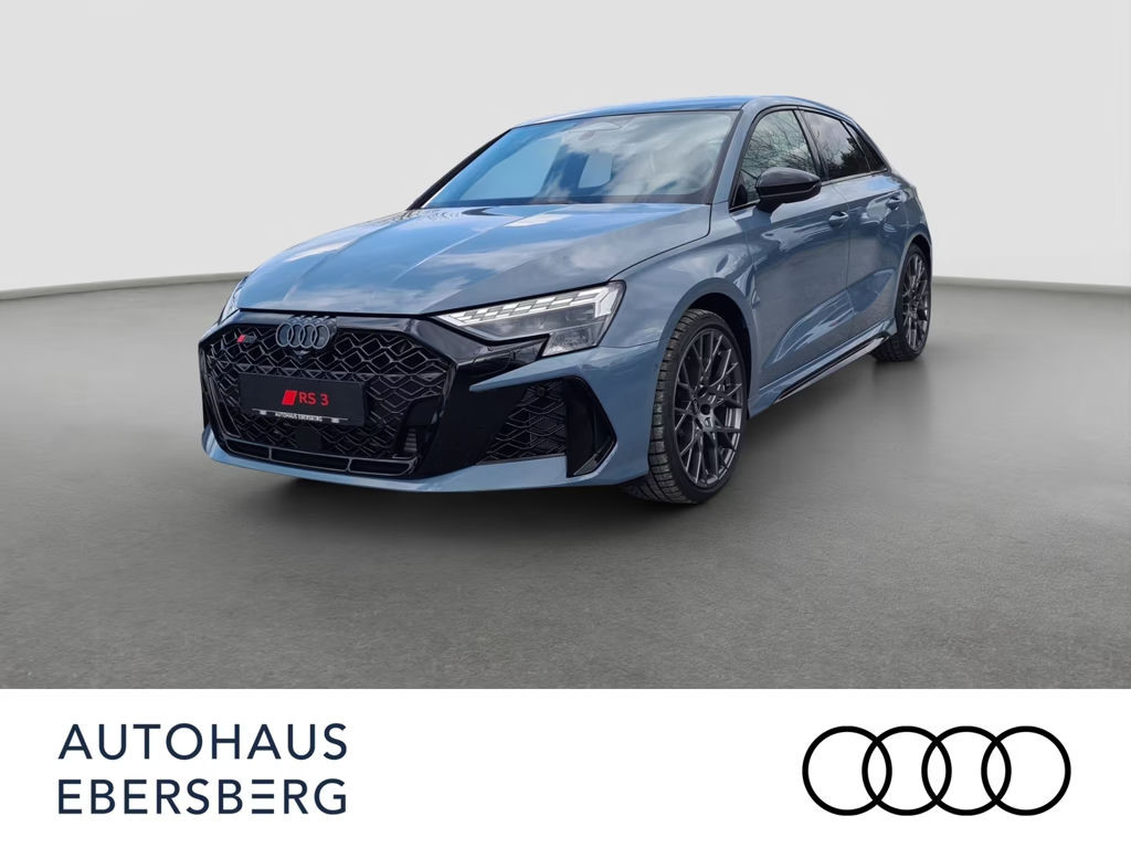 Audi RS3 Sportback Sedan Quattro