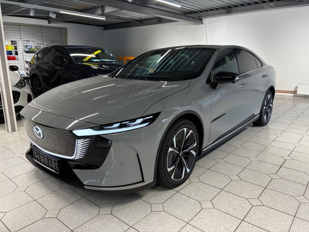 Mazda 6e Takumi RWD Long range