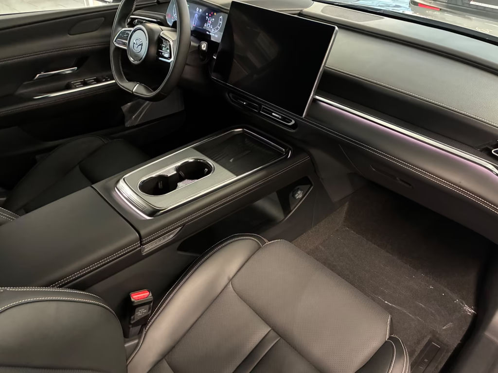 Mazda 6e
