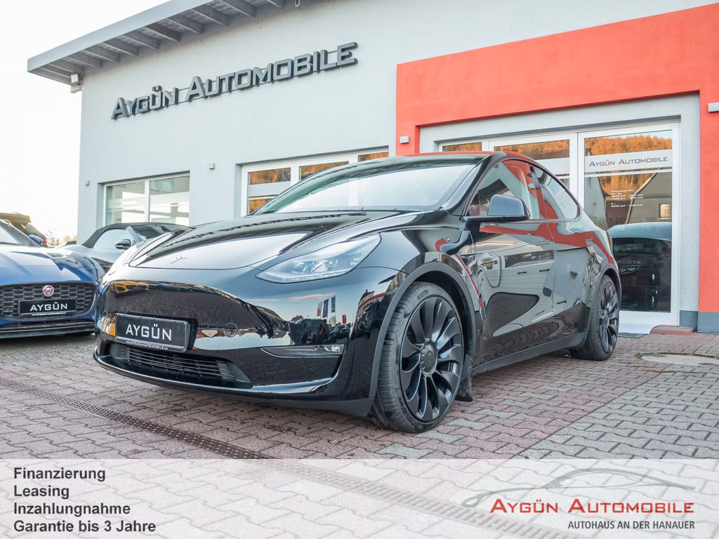 Tesla Model Y Performance Dual Motor AWD