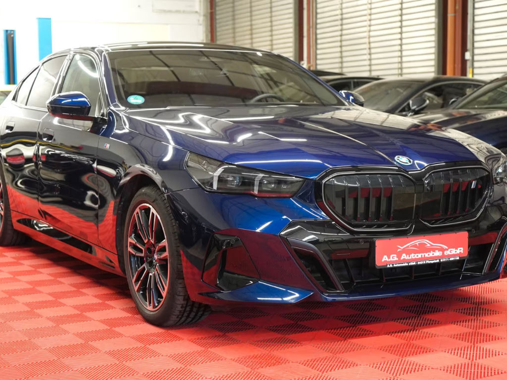 BMW i5
