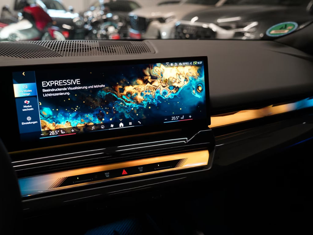 BMW i5