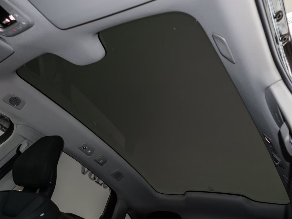 Volvo ES90
