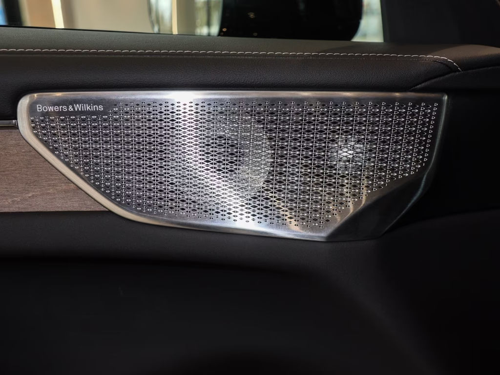 Volvo ES90