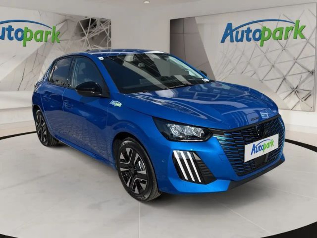 Peugeot e-208