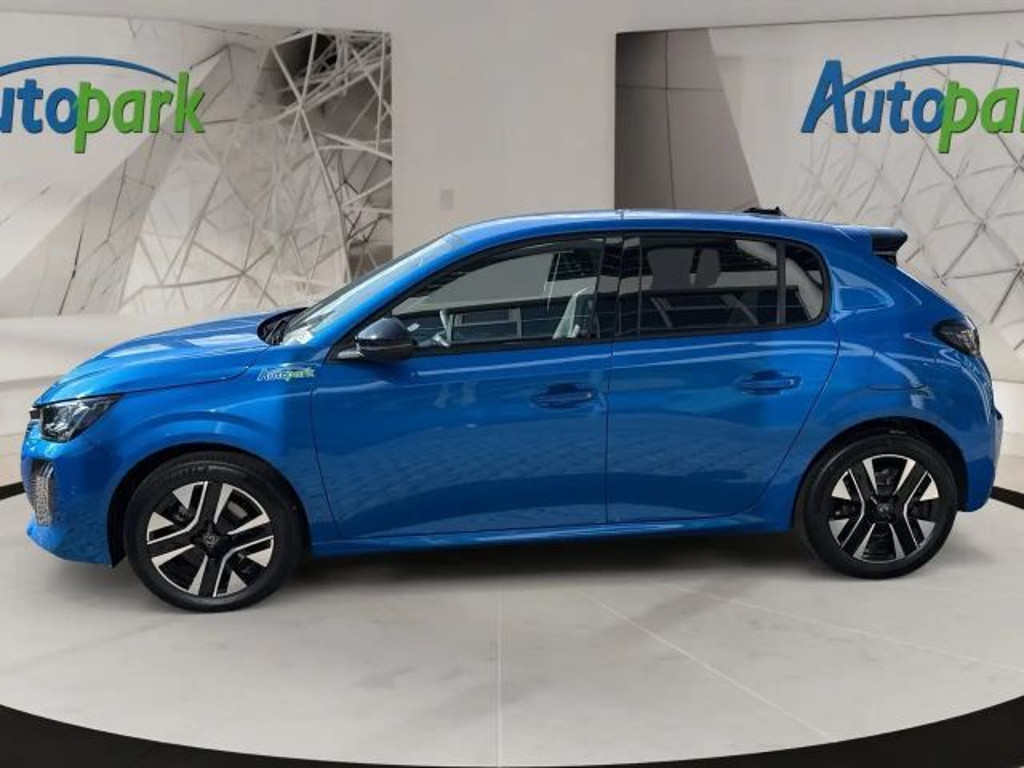 Peugeot e-208