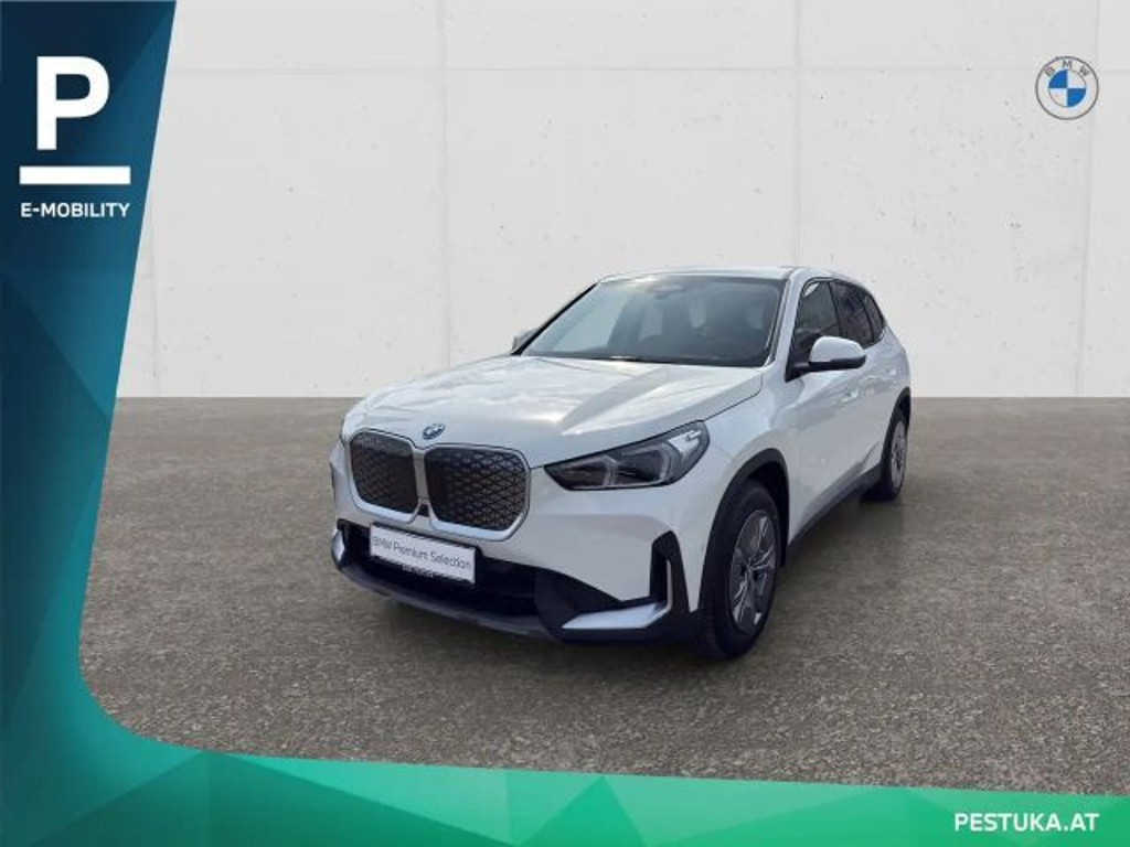 BMW iX1 xDrive30