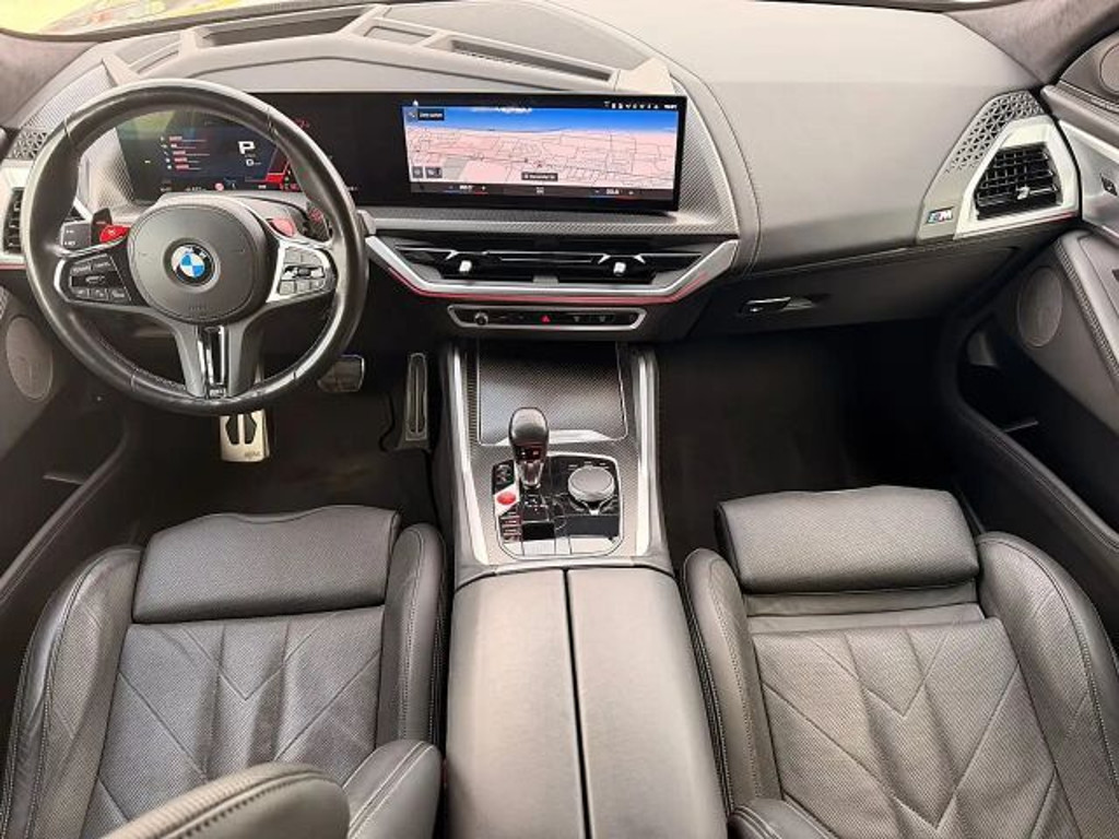 BMW XM