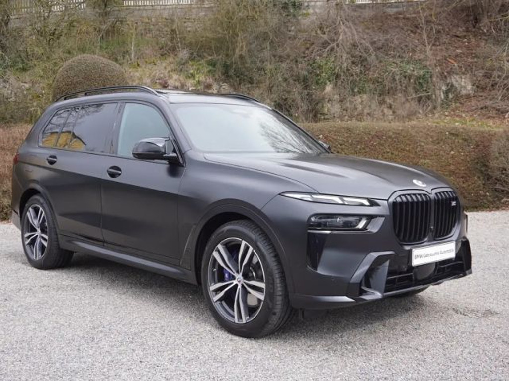 BMW X7 M 60i Frozen Black LCI AHK Carbon SkyLounge ACC 360K