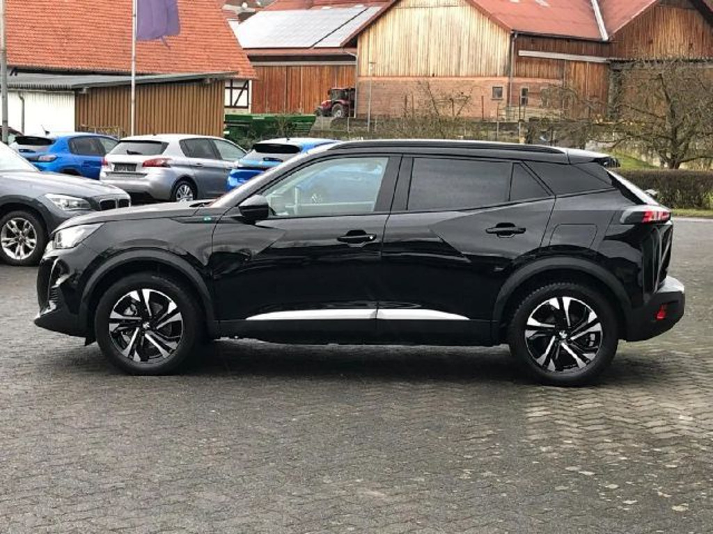 Peugeot e-2008