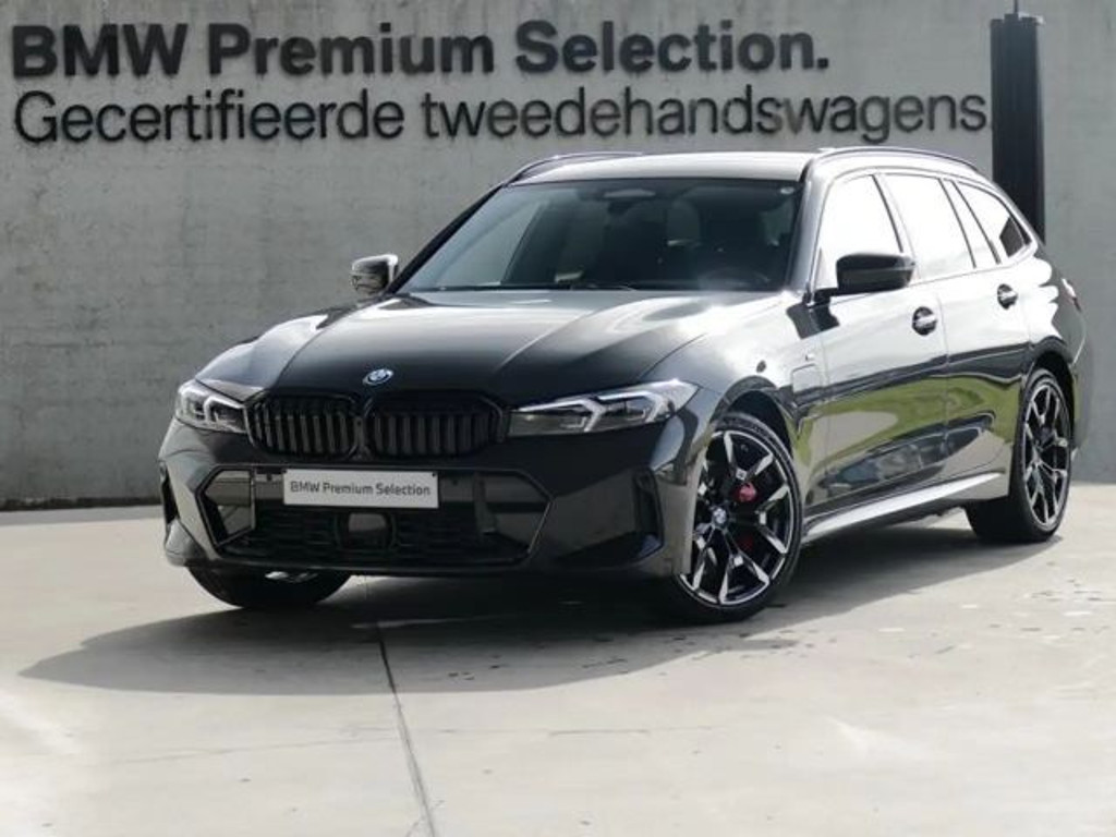BMW 3 Serie 330 M-Sport Touring 330e Drive pro