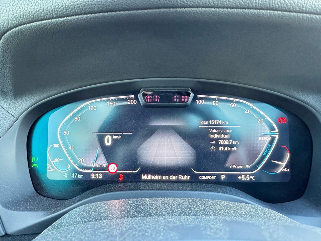 BMW iX3