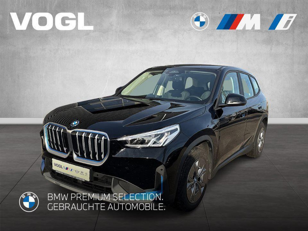 BMW iX1 xDrive30