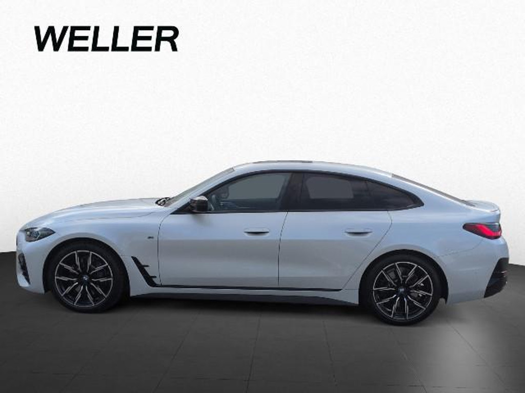BMW M440