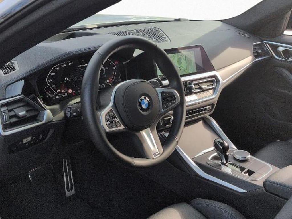BMW M440