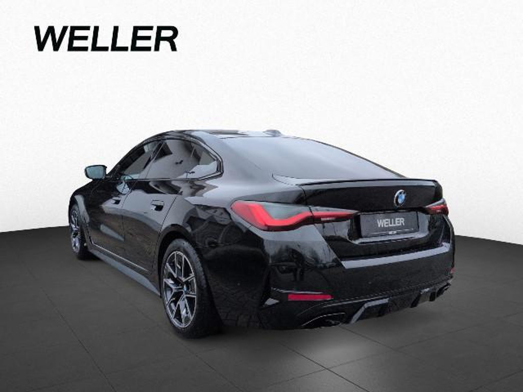 BMW M440