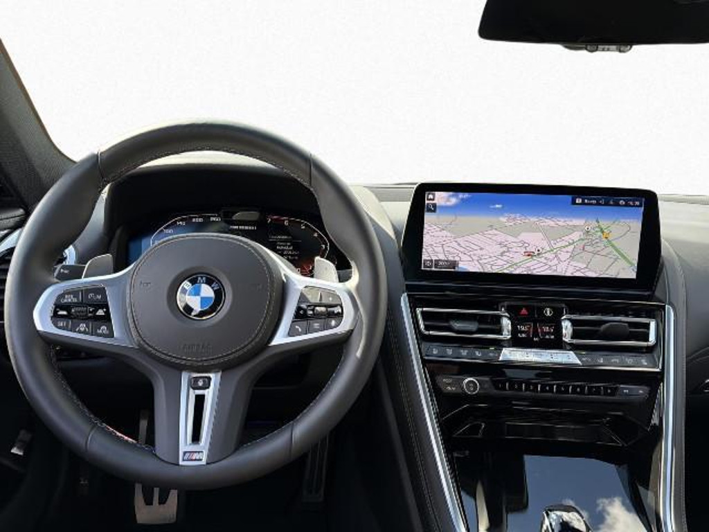 BMW M850