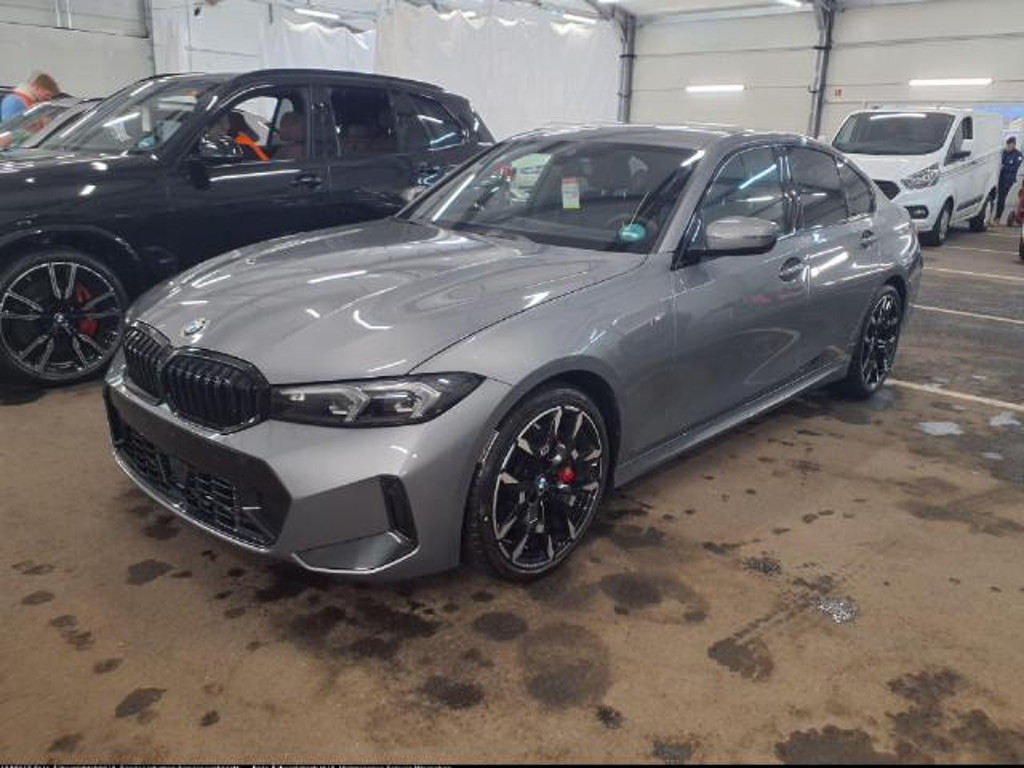 BMW 3 Serie 330 M-Sport xDrive Sedan 330i