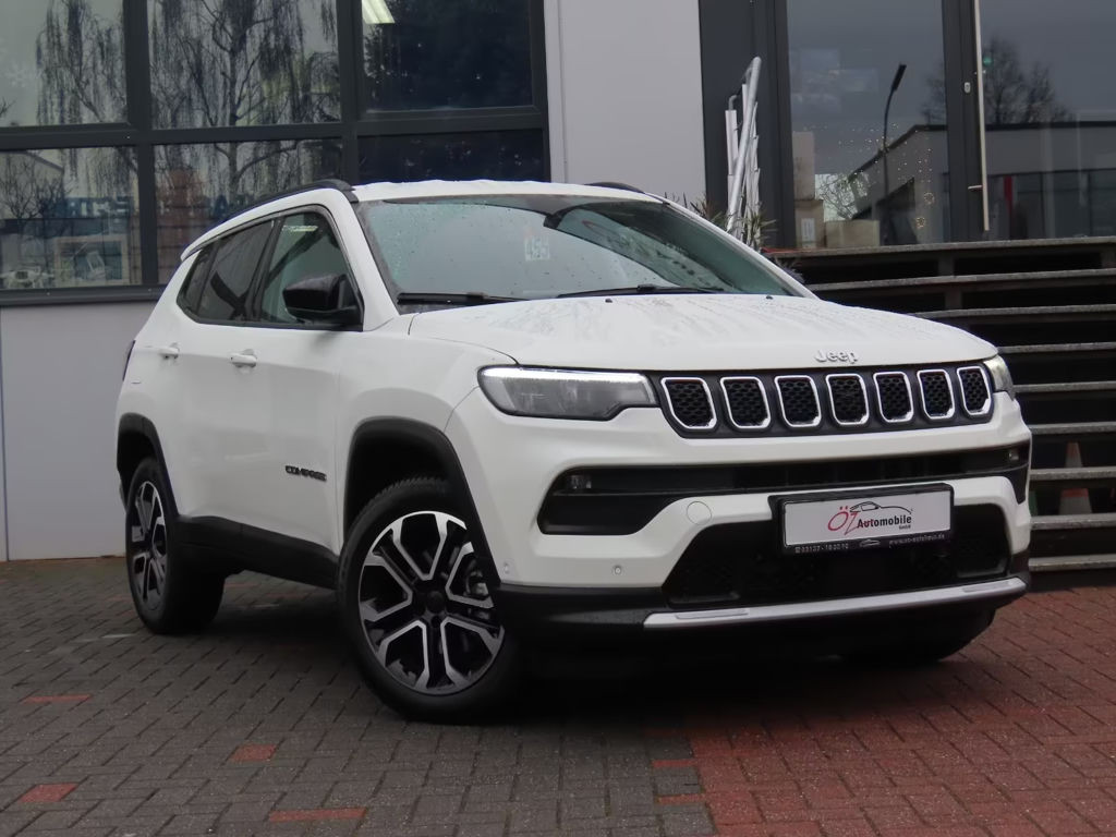 Jeep Compass 1.5l GSE T4 Autom. Teilleder 360°