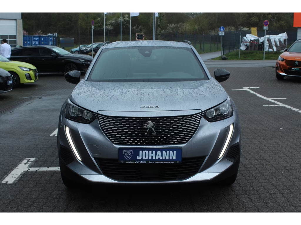 Peugeot e-2008