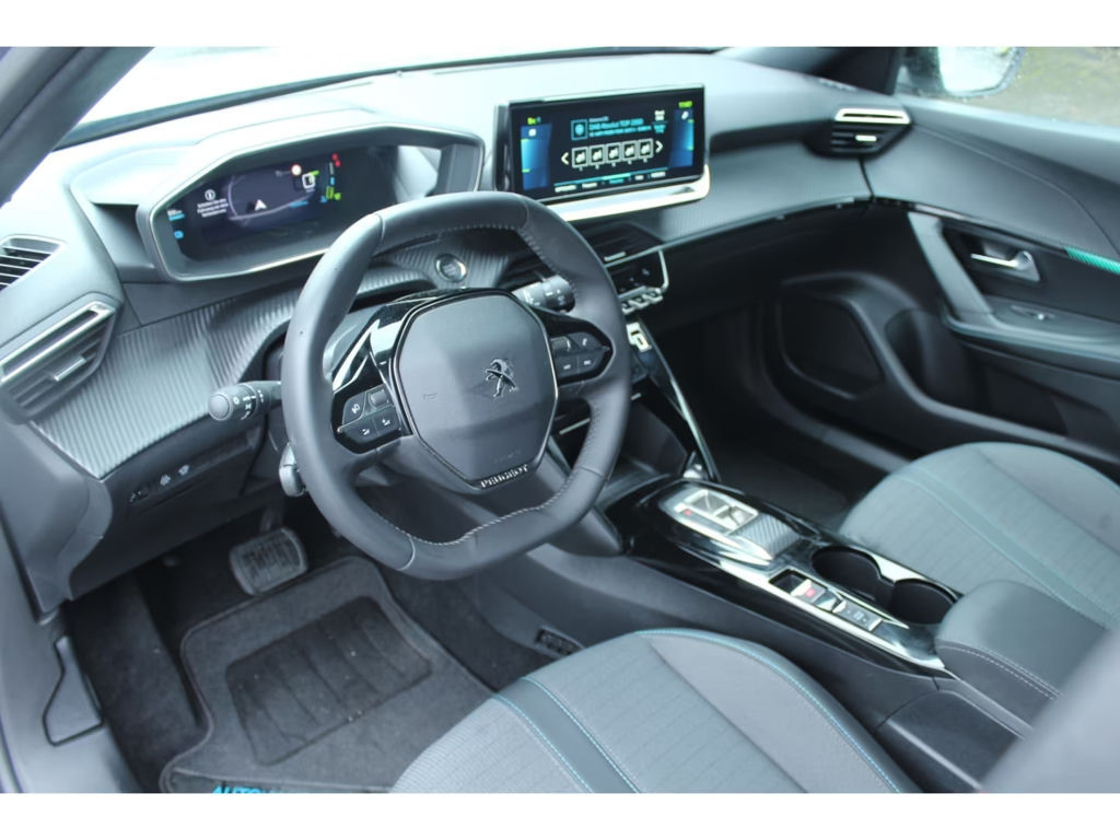 Peugeot e-2008