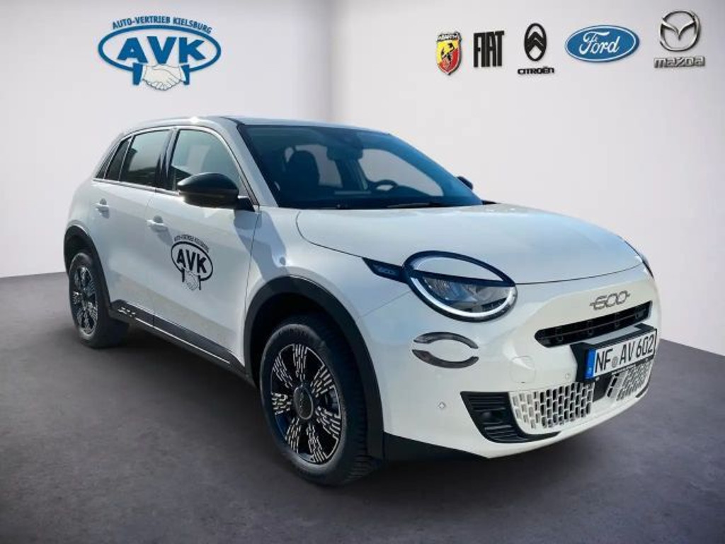 Fiat 600e MHEV Business Edition MY25 mit GJR