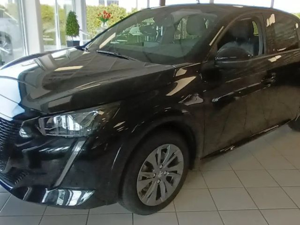 Peugeot e-208 Allure Pack