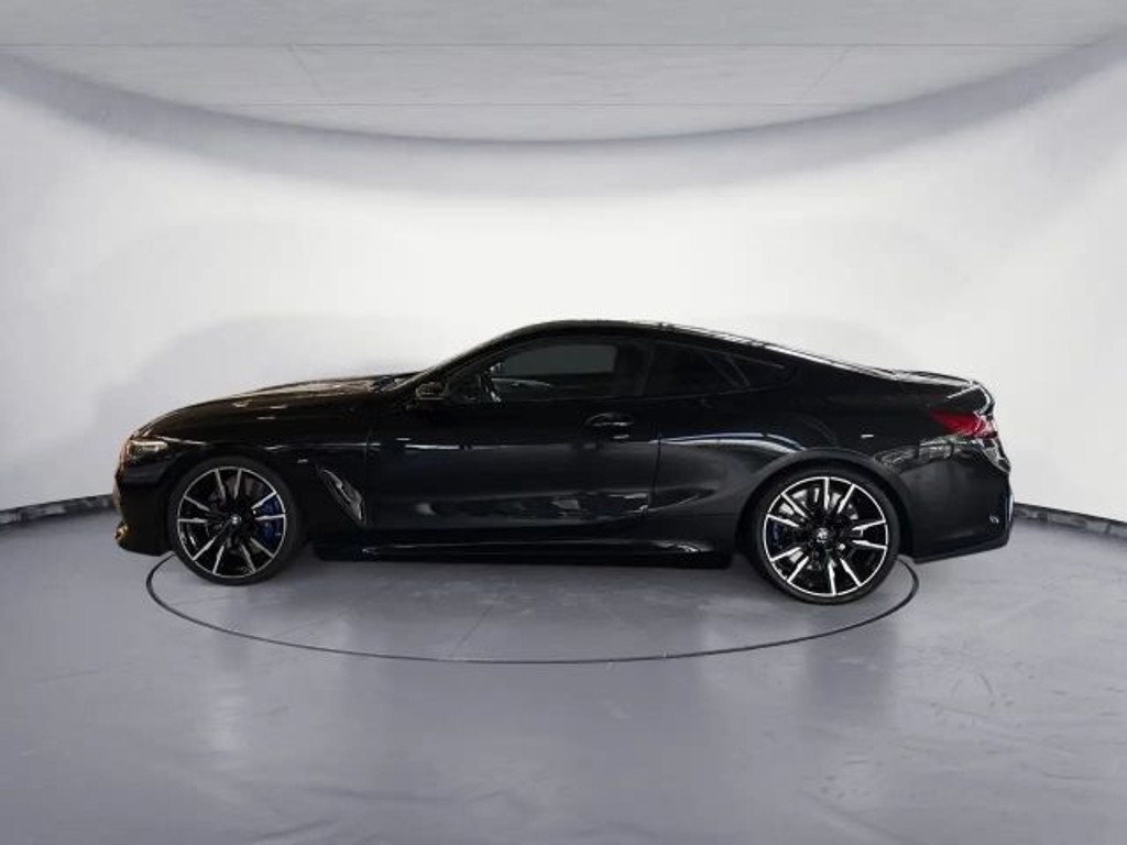 BMW M850