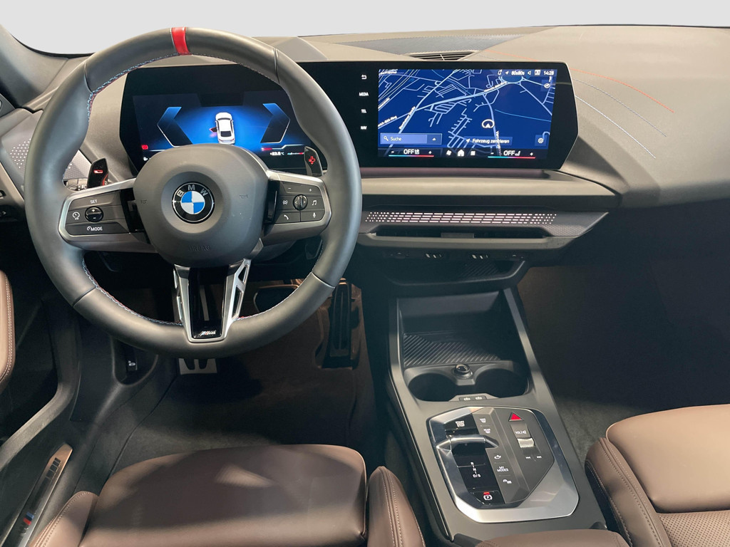 BMW M235