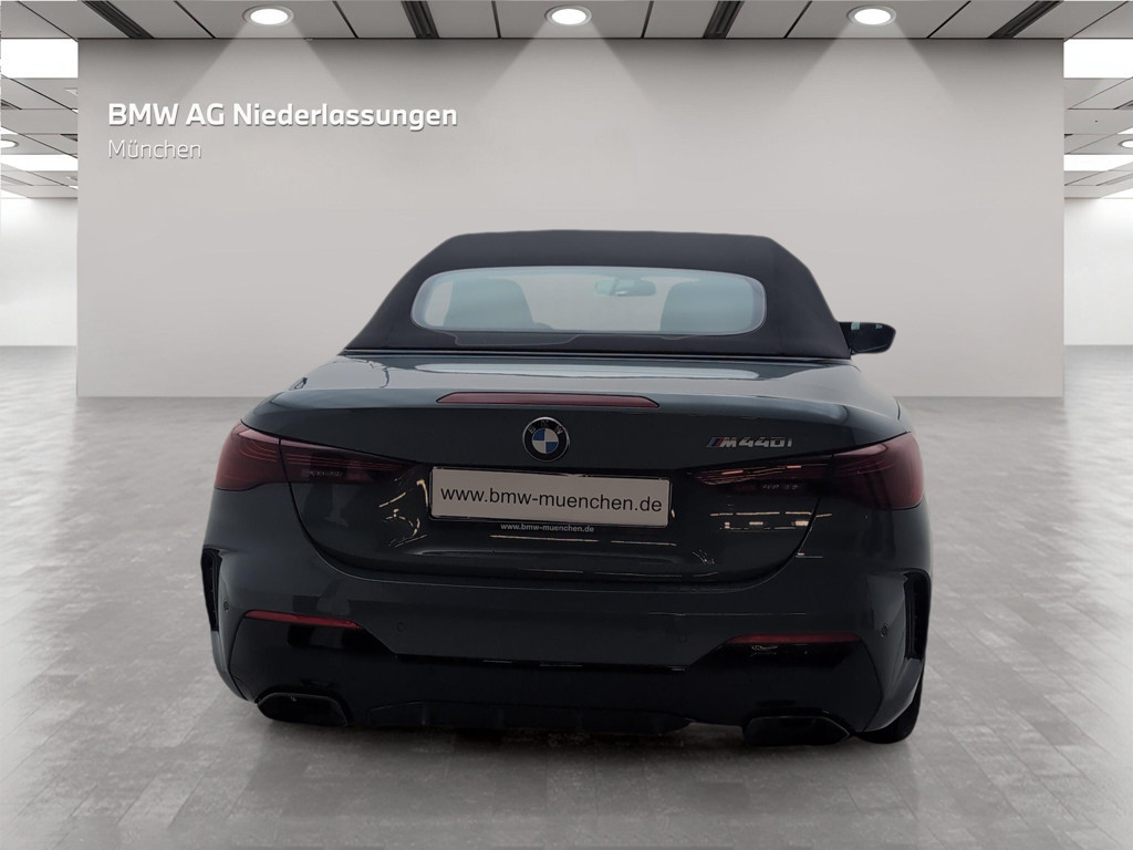 BMW M440
