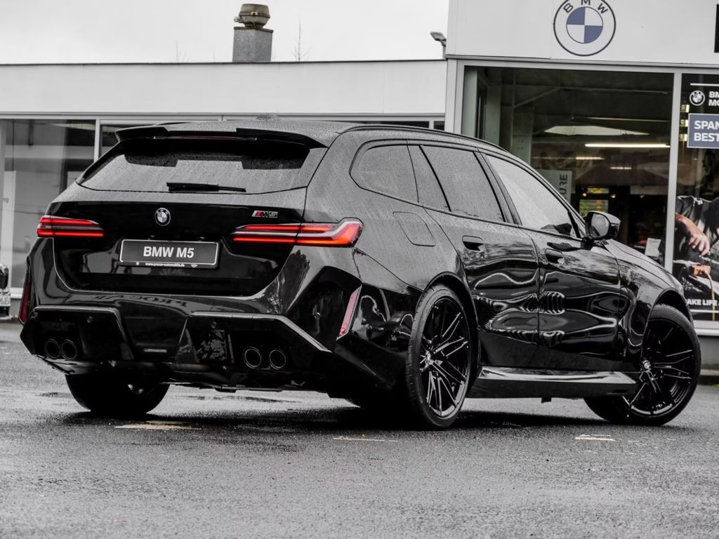 BMW M5