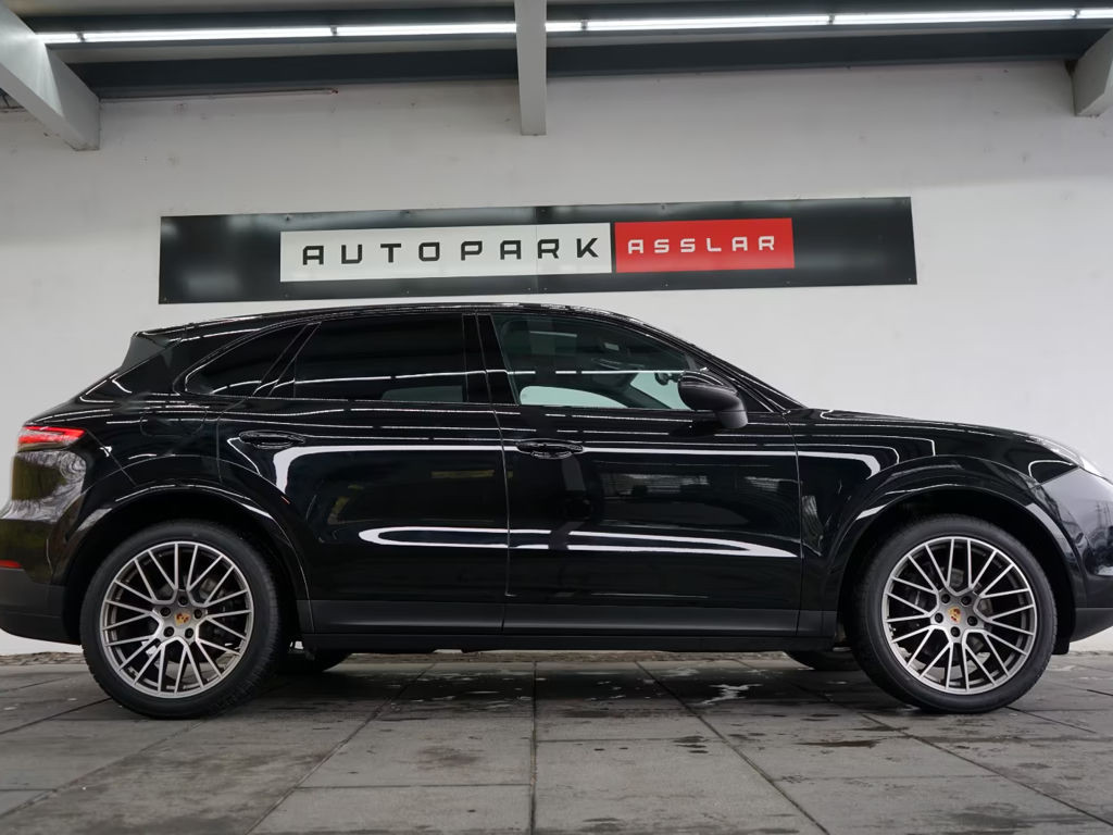 Porsche Cayenne Platinum Edition