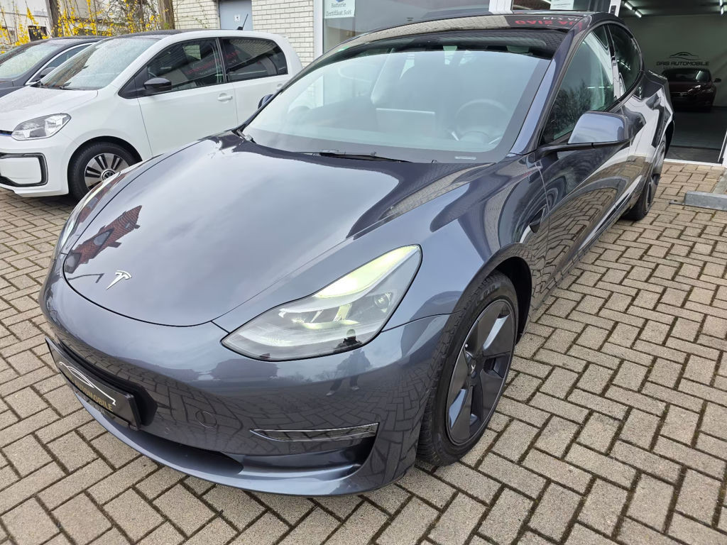Tesla Model 3 Long Range Dual Motor AWD