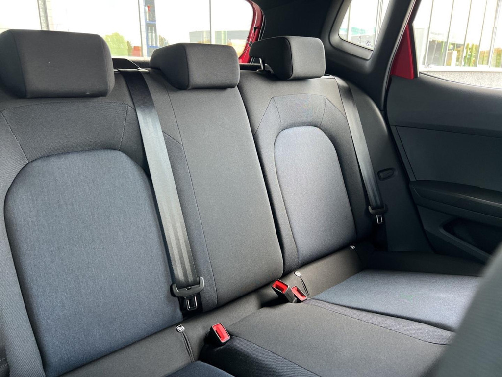 Seat Arona 81 kW (110 PS) 6-Gang Navi Digitales Cockp