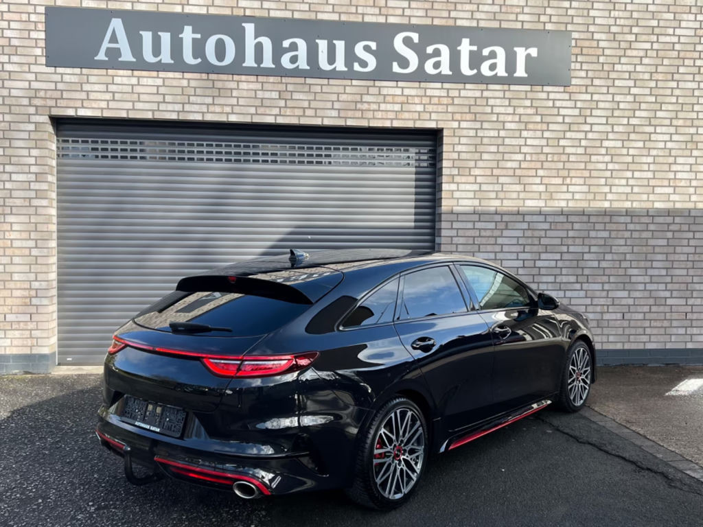 Kia ProCeed